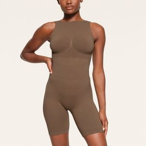 SKIMS RECYCLED NYLON MID THIGH ONESIE OXIDE CATSUIT JUMPSUIT S/M